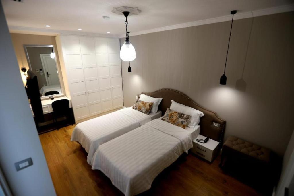 Boutique Hotel Whisky Tirana Pokój zdjęcie