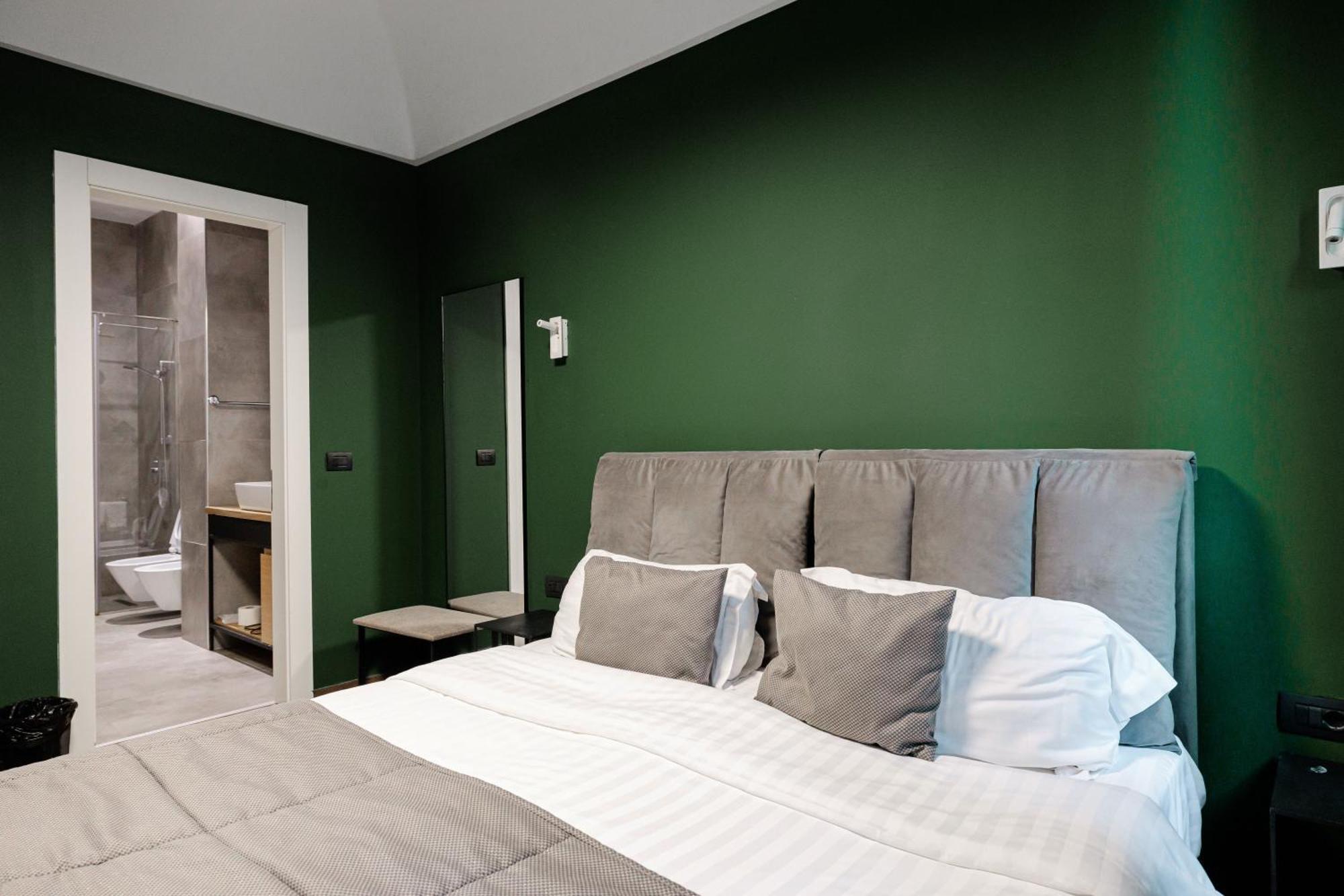 Boutique Hotel Whisky Tirana Zewnętrze zdjęcie