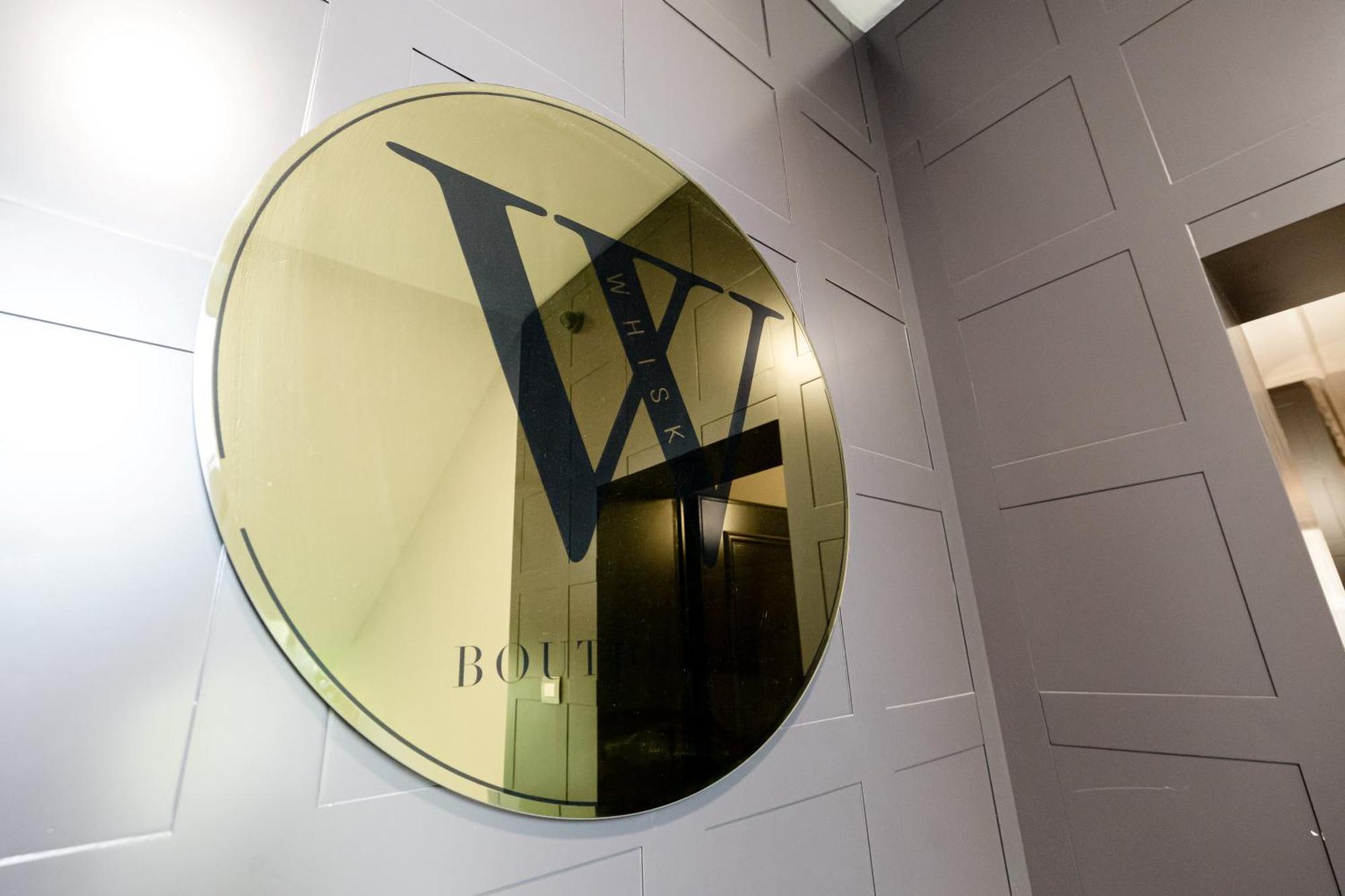 Boutique Hotel Whisky Tirana Zewnętrze zdjęcie