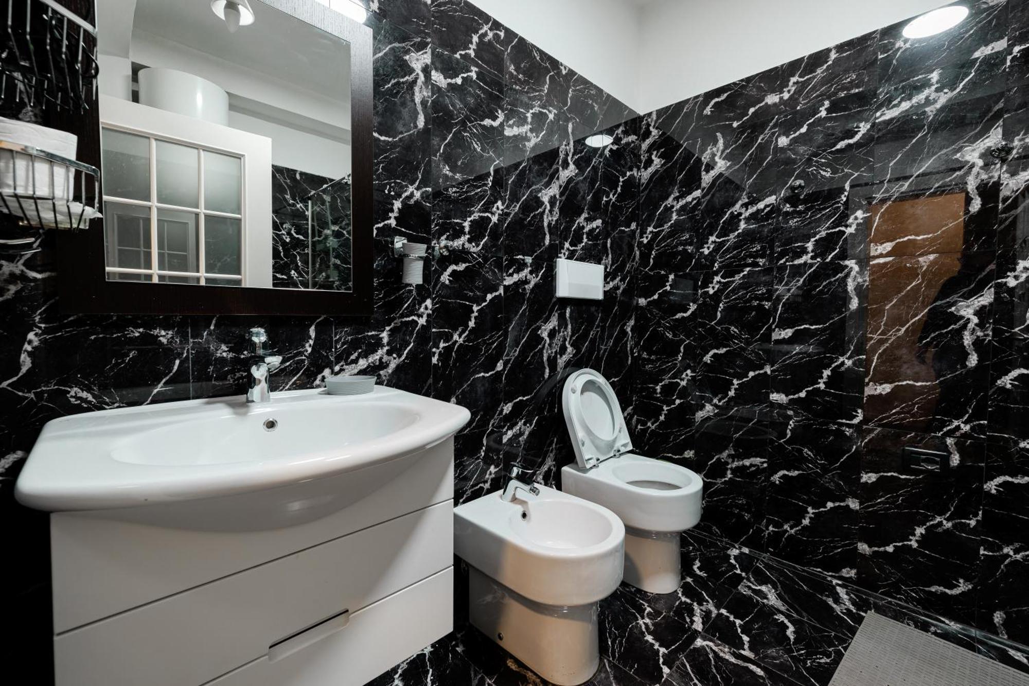 Boutique Hotel Whisky Tirana Pokój zdjęcie